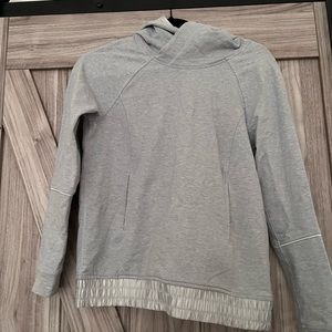 gray lululemon hoodie size 4